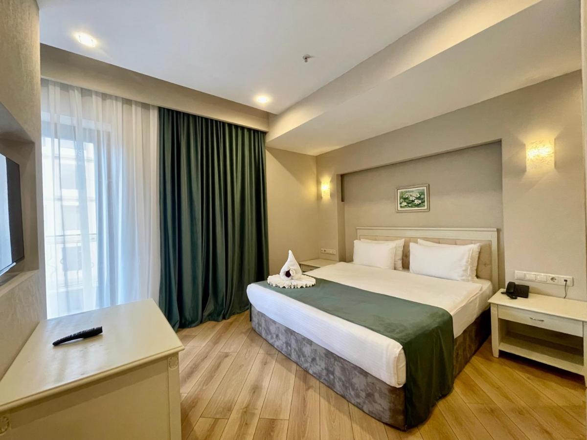 Park Dedeman Baku hotel 4*