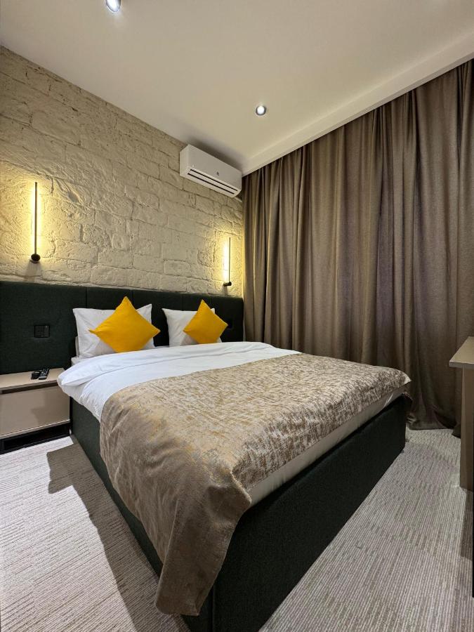 Senator Hotel & Restaurant Hotel 2*