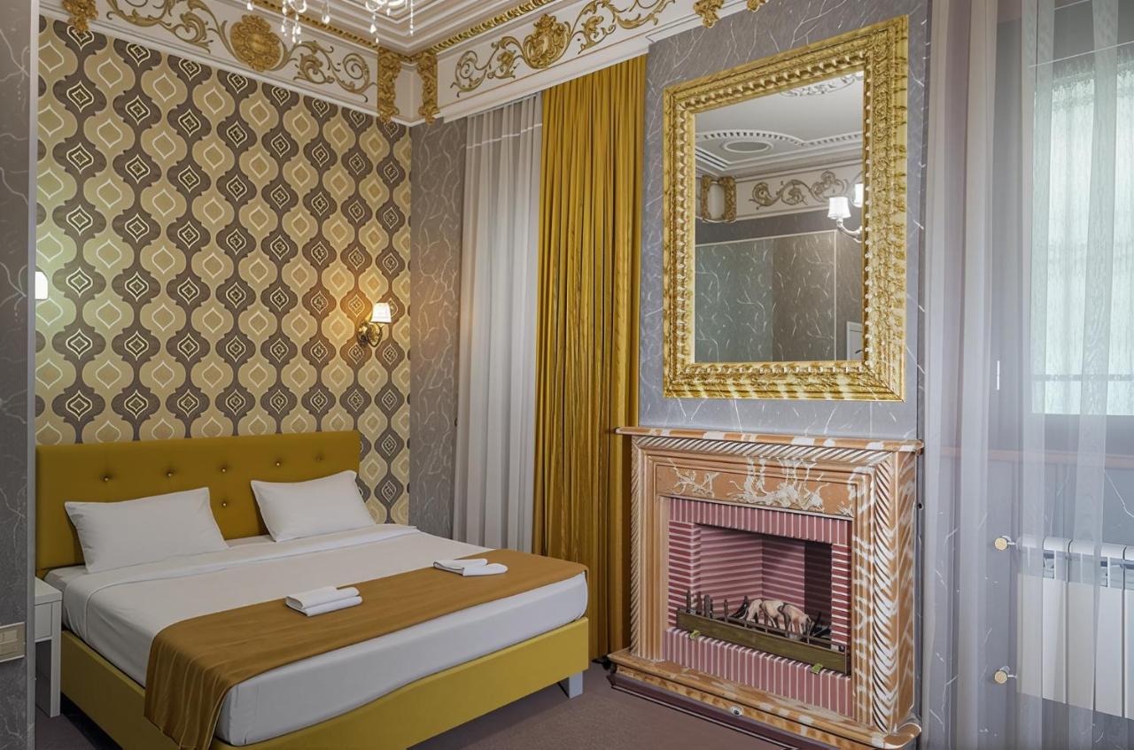 Nizami Hotel 3*
