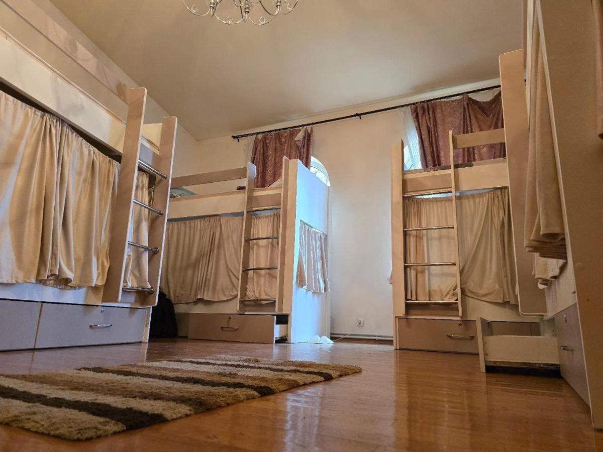 Old Tower Hotel Baku 2*