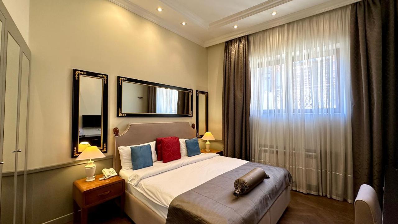 Seven Rooms Boutique Hotel 3*