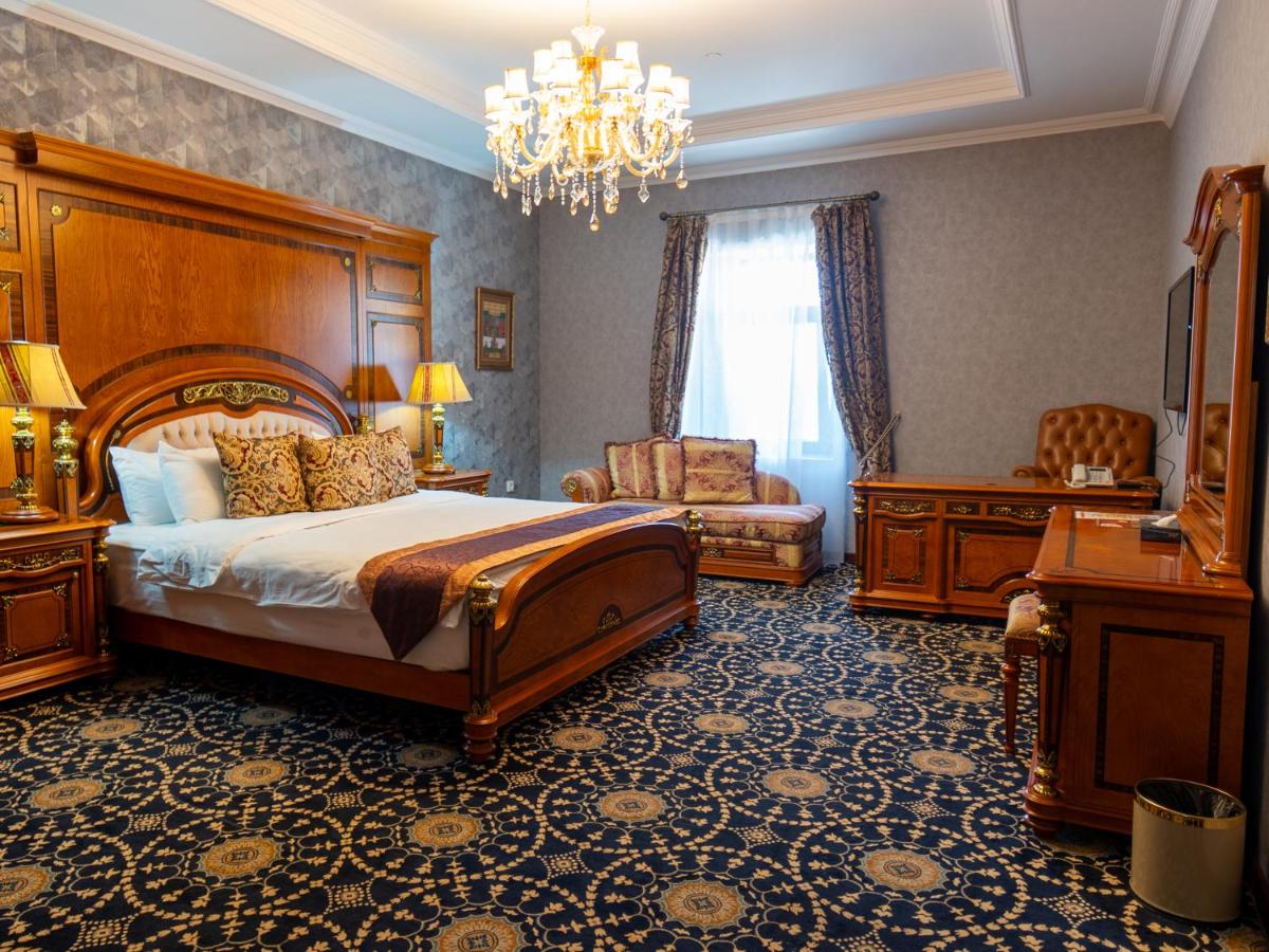 Shah Palace Hotel 4*