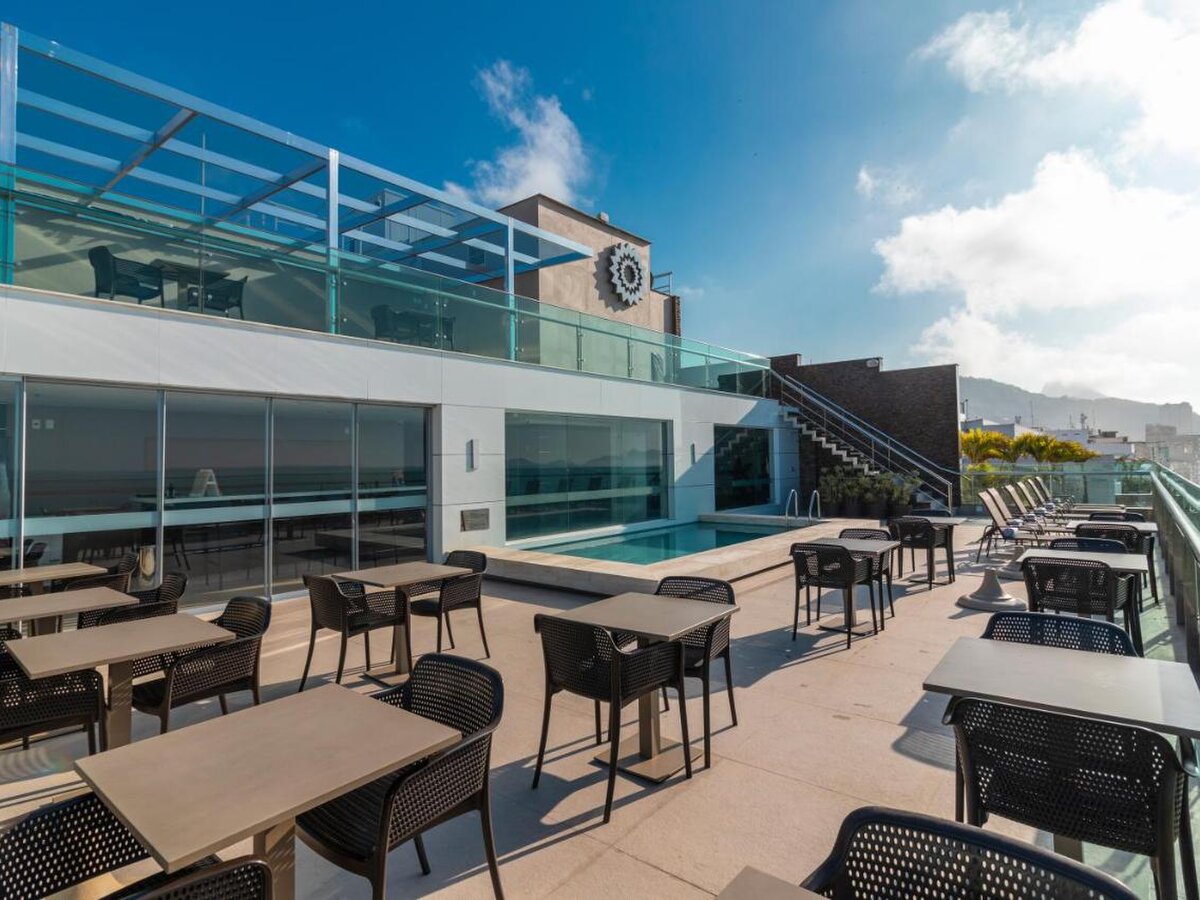 Arena Copacabana Hotel
