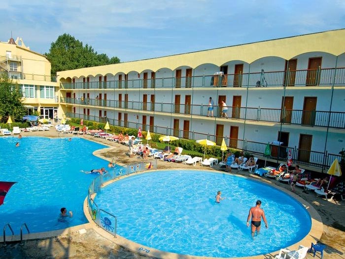 Amfora 3*