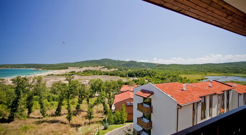 Arkutino Family Resort 4*