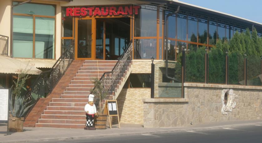 Hotel Julia 3*