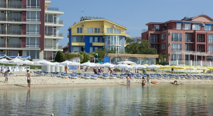 Sofia Beach 2*