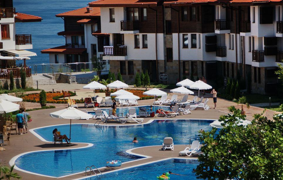 Saint Thomas Holiday Village 5*