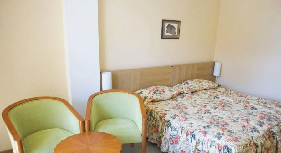 Oasis Hotel Park 3*