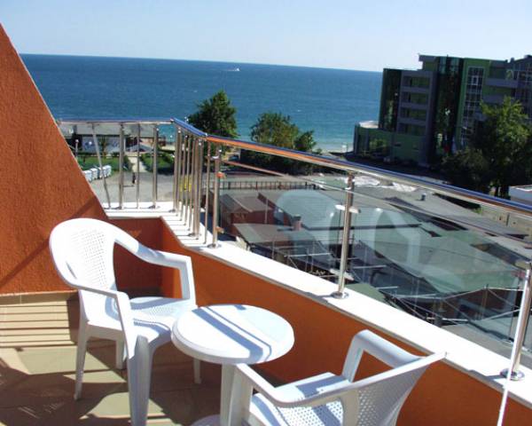 Zlatna Ribka 3*