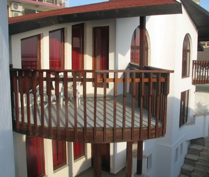 Dvata Petela 2*