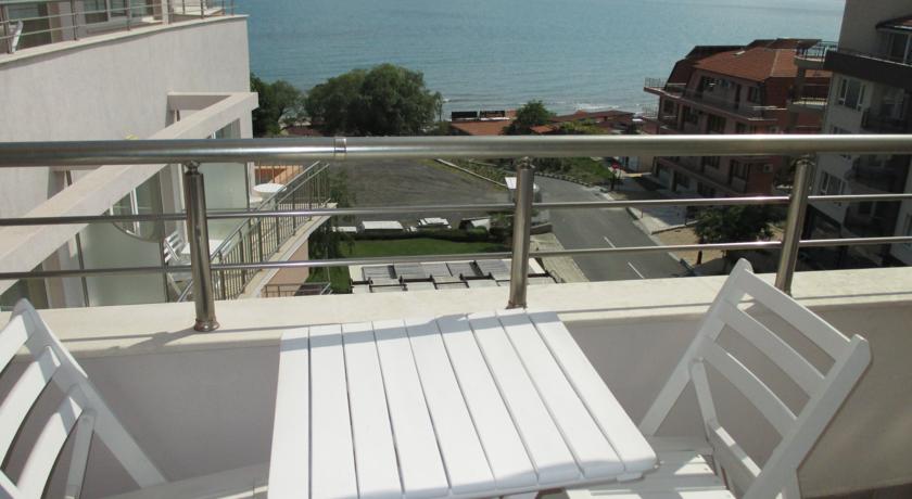 Berlin Beach 3*