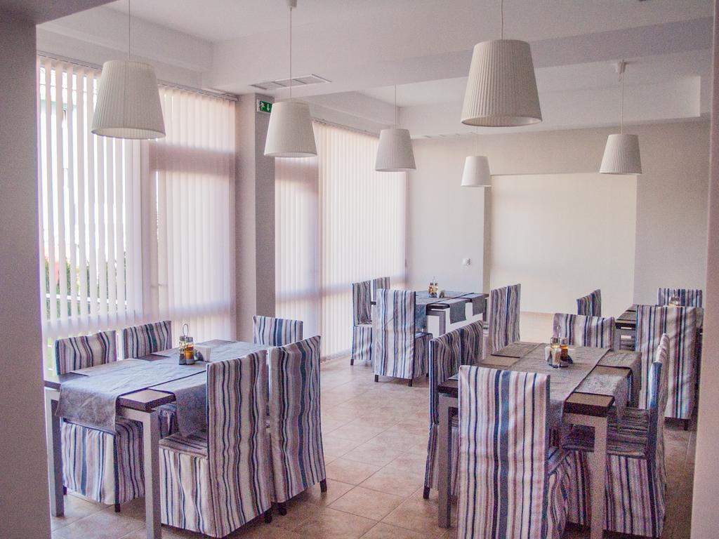 Ivian Family Hotel 2*, фото 4