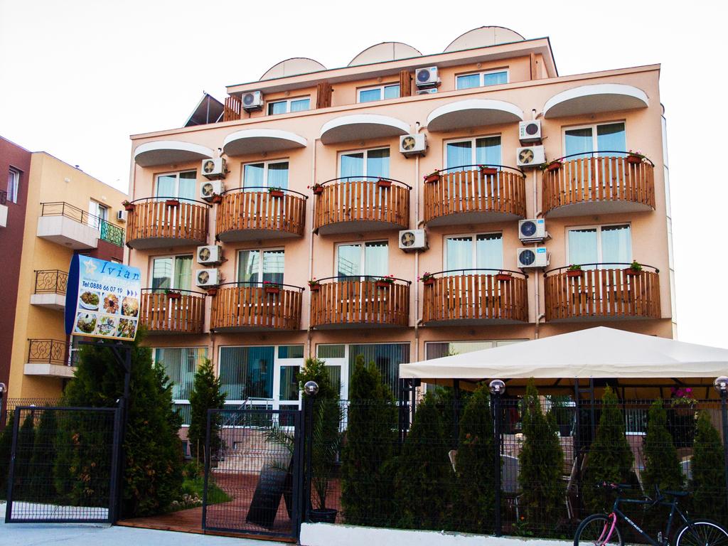 Ivian Family Hotel 2*, фото 2