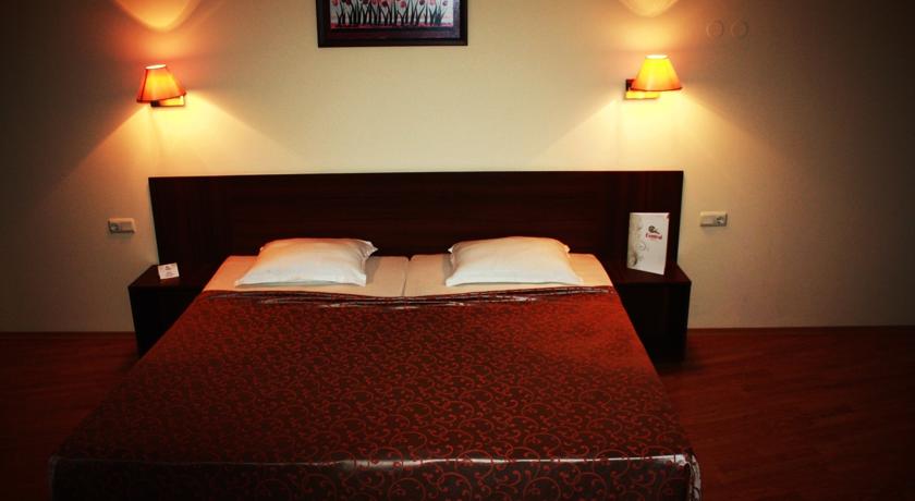 Central Golden Sands 4*