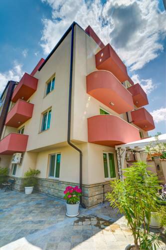 Siena House 3*