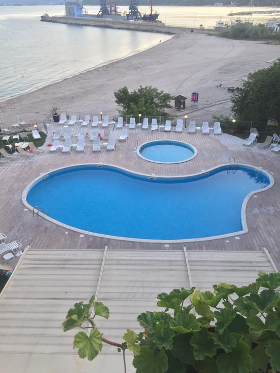 Helios Hotel Balchik 3*