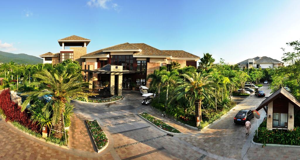 Grand Metropark Resort 5*