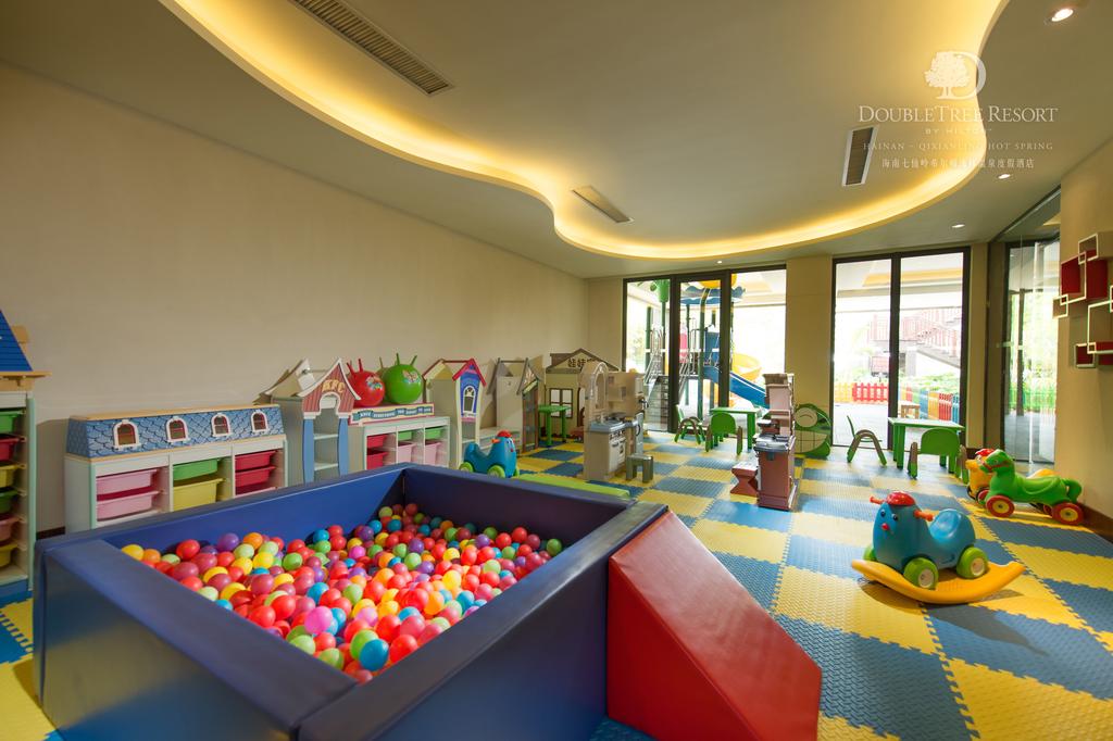 DoubleTree Resort by Hilton Hotel Hainan - Qixianling Hot Spring 5*, фото 7