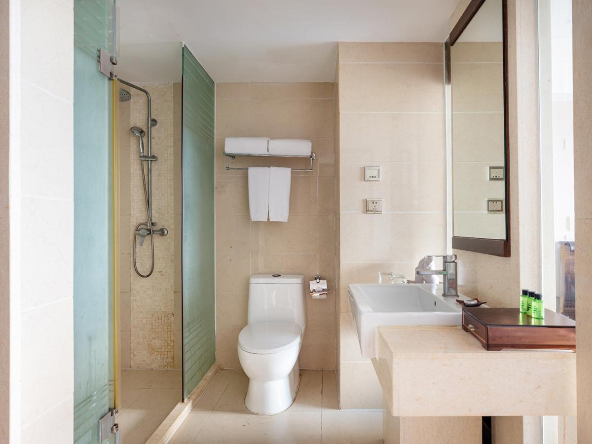 Barry Boutique Seaview Hotel Sanya 3*, фото 15