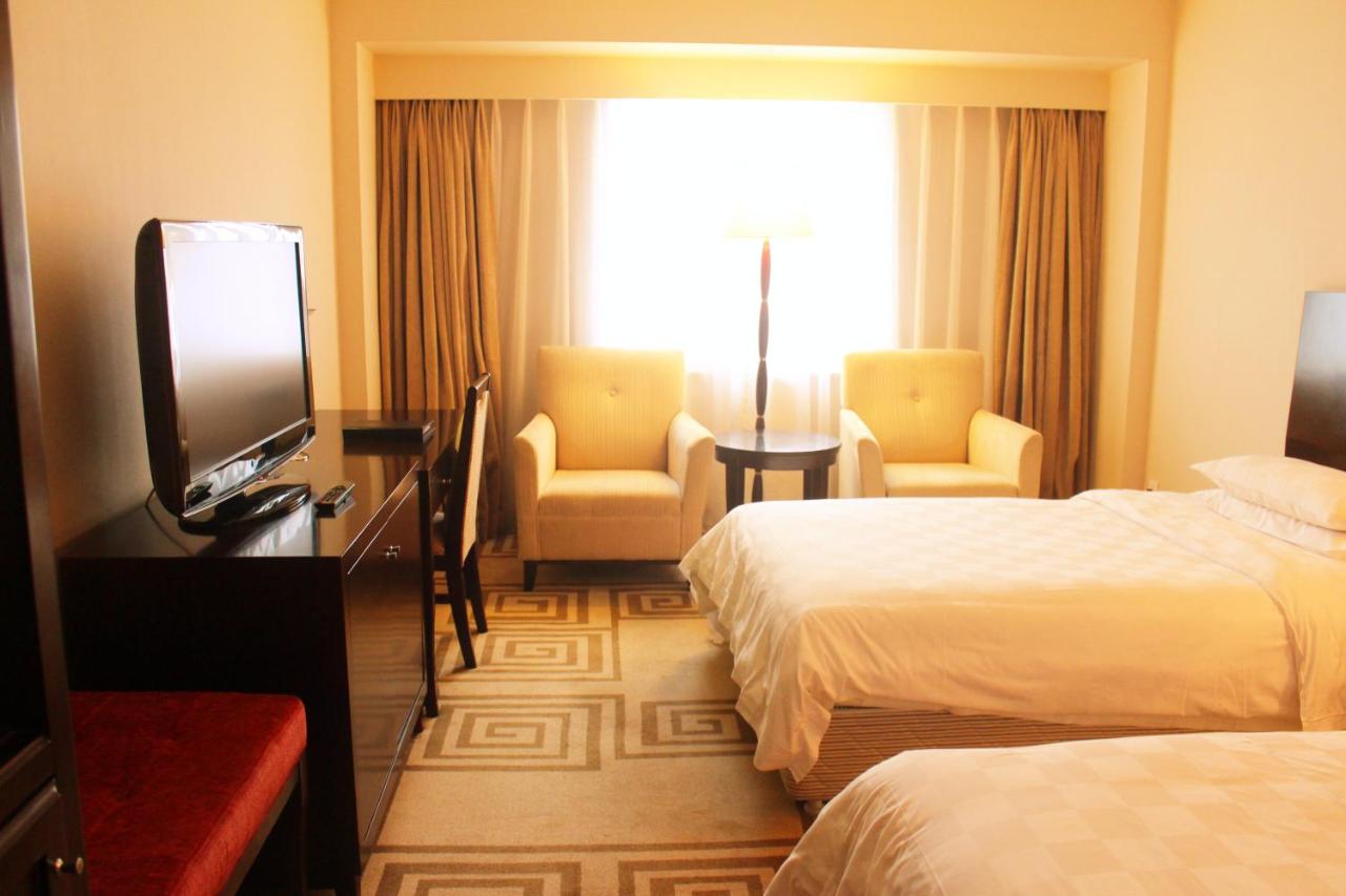Beijing Continental Grand Hotel 3*, фото 13