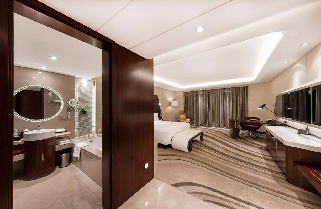 Beijing Hotel MOMC 4*