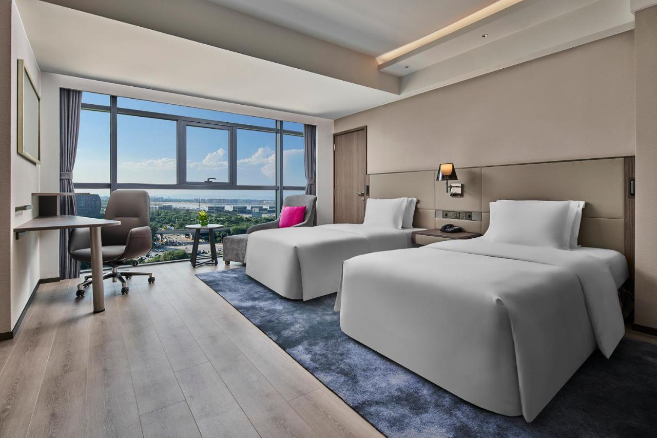 Crowne Plaza Beijing International Airport by IHG 4*