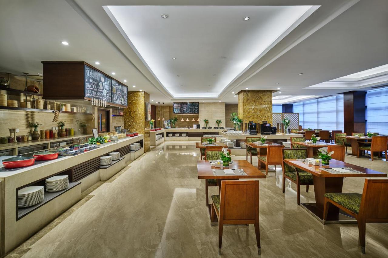 Crowne Plaza Beijing International Airport by IHG 4*, фото 13