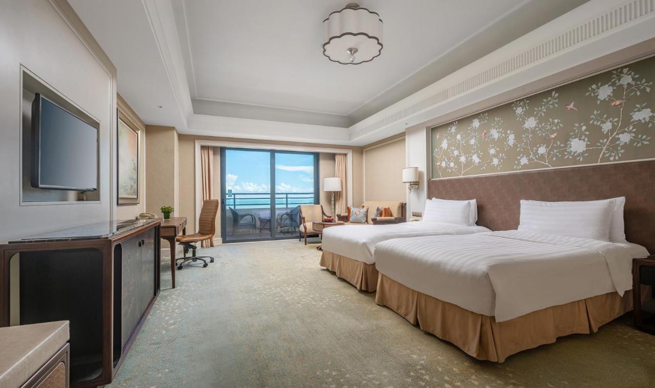Grand Hotel Haikou (Managed by Accor) 4*