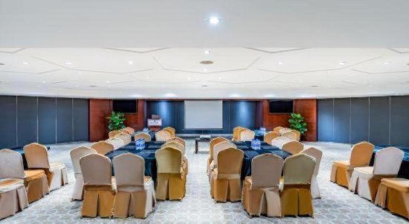 Grand Skylight Catic Hotel Beijing 4*, фото 11