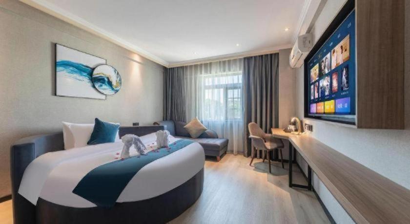 GreenTree Inn Haikou Longhua District Guomao Hotel 2*, фото 15