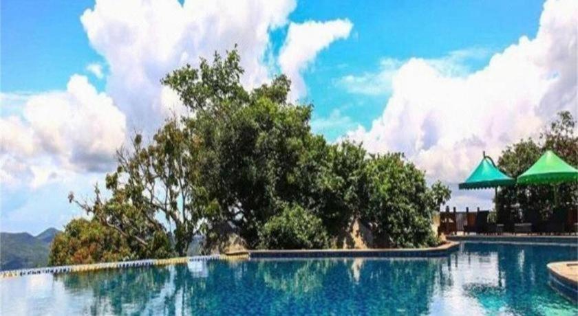 GreenTree Inn SanYa Jiyang Dist YaLongWan YingBin Ave Hotel 2*, фото 2