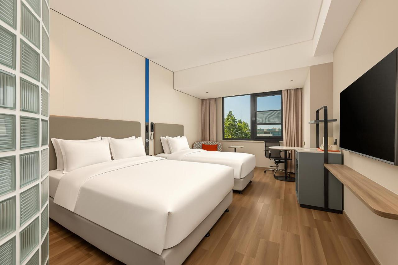 Holiday Inn Beijing Airport Zone by IHG 4*, фото 6