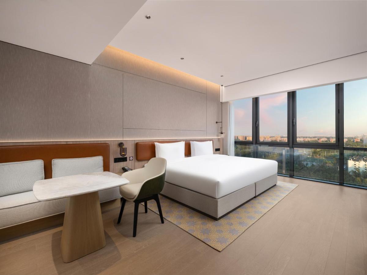 Holiday Inn Beijing Chang An West by IHG 4*