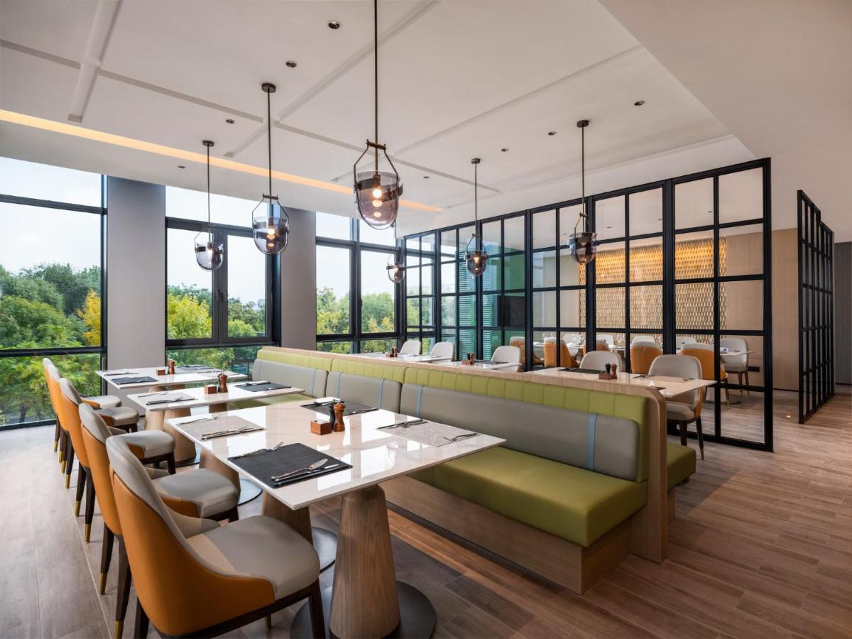Holiday Inn Beijing Chang An West by IHG 4*, фото 10