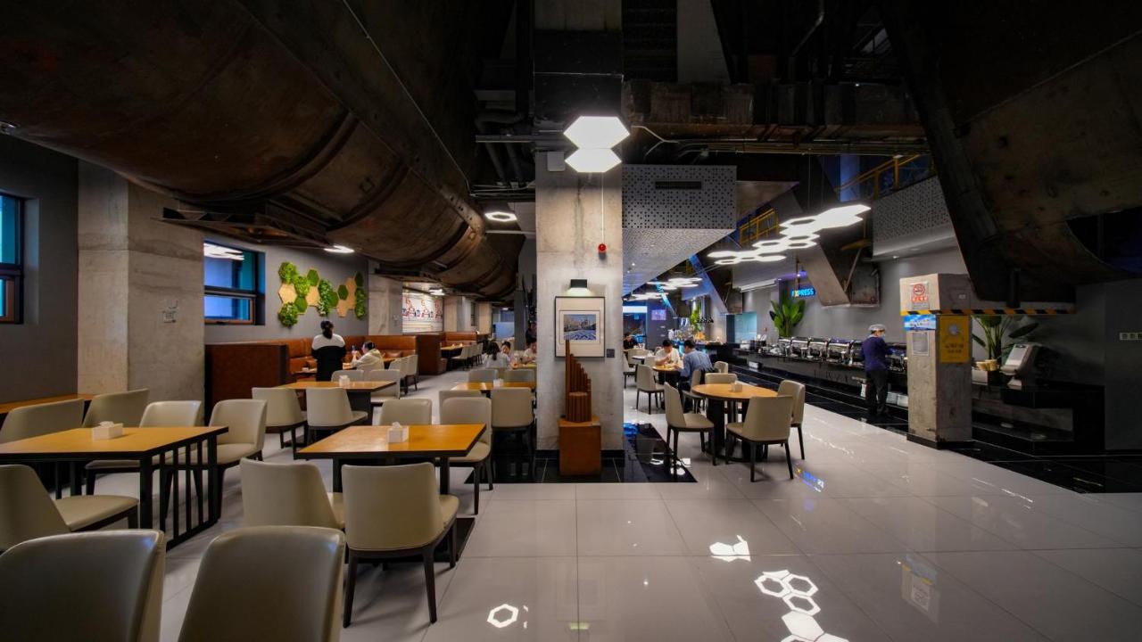 Holiday Inn Express Beijing Shijingshan Parkview by IHG 3*, фото 3