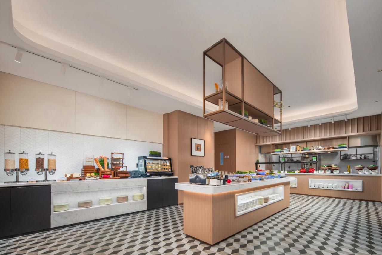 Holiday Inn Express Beijing Zhongguancun Tech Park by IHG 3*, фото 12