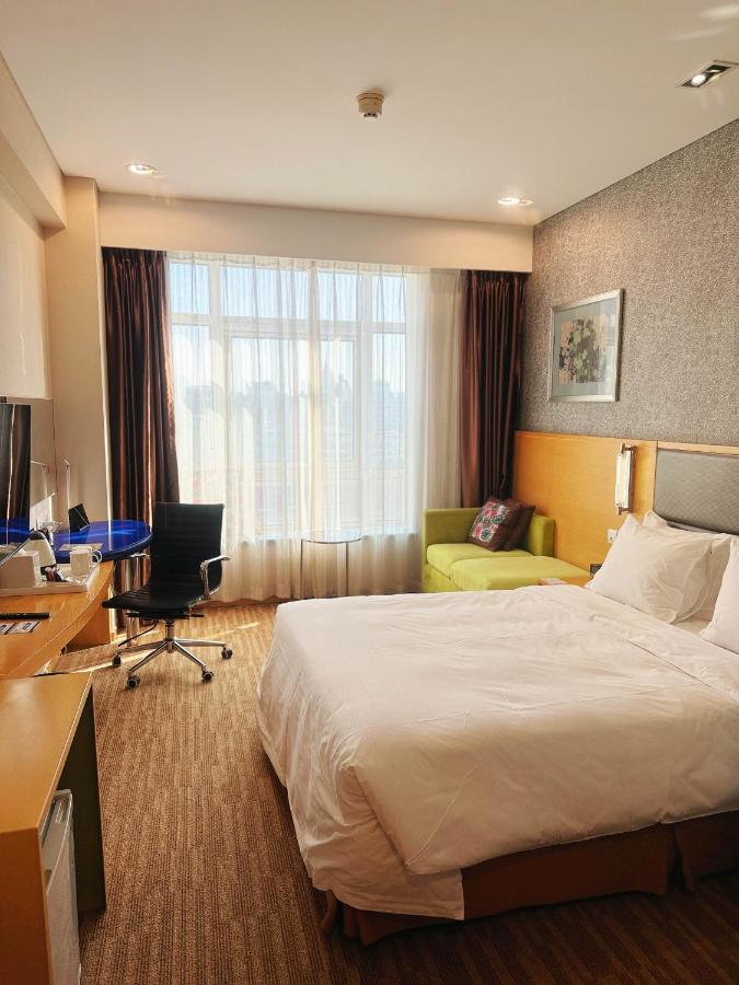 Holiday Inn Express Dongzhimen by IHG 3*