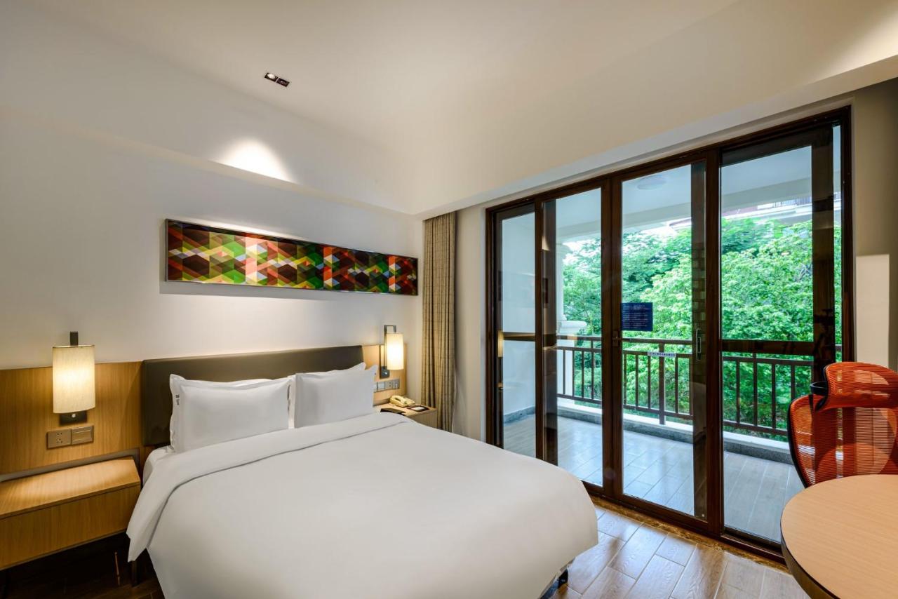 Holiday Inn Express Haikou West Coast by IHG 3*, фото 4