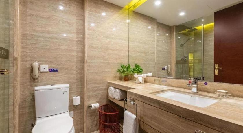 Jingshan Garden Hotel 3*, фото 2