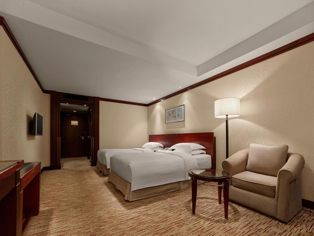 Poly Plaza Hotel 3*, фото 4