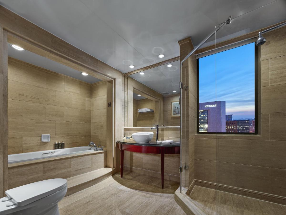 Poly Plaza Hotel 3*, фото 12