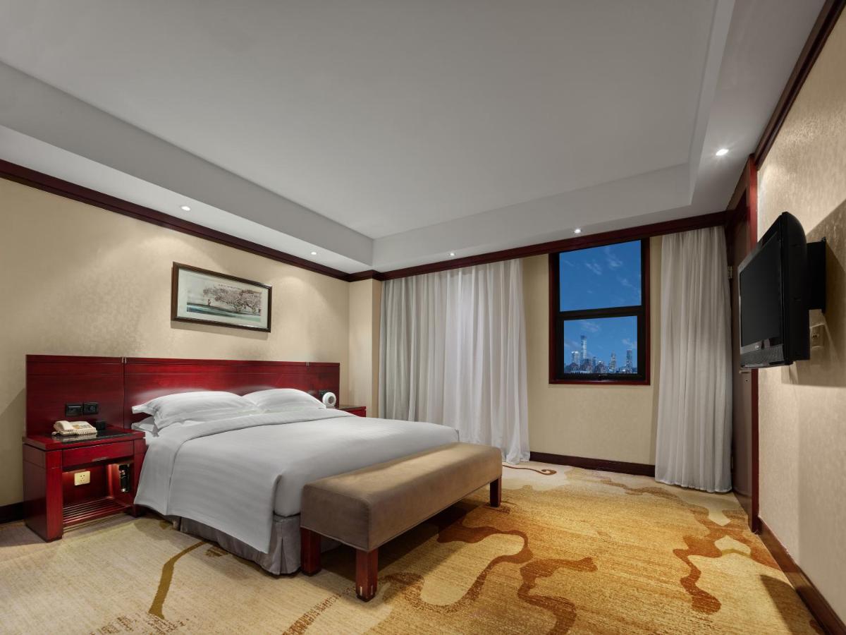 Poly Plaza Hotel 3*, фото 15