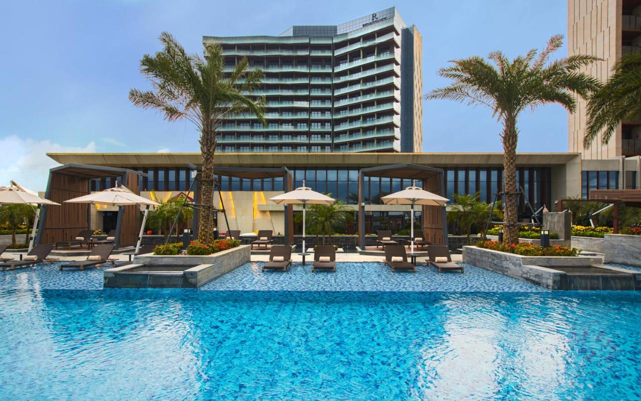 Renaissance Haikou Hotel 4*