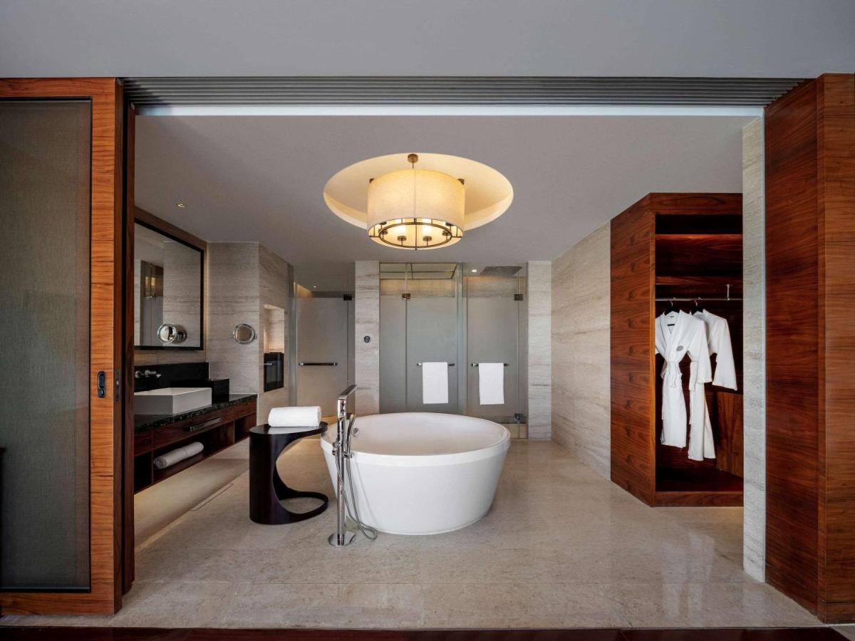 Pullman Oceanview Sanya Bay Resort & Spa 5*, фото 14