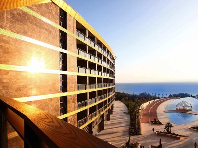 Mriya Resort & Spa photo 1