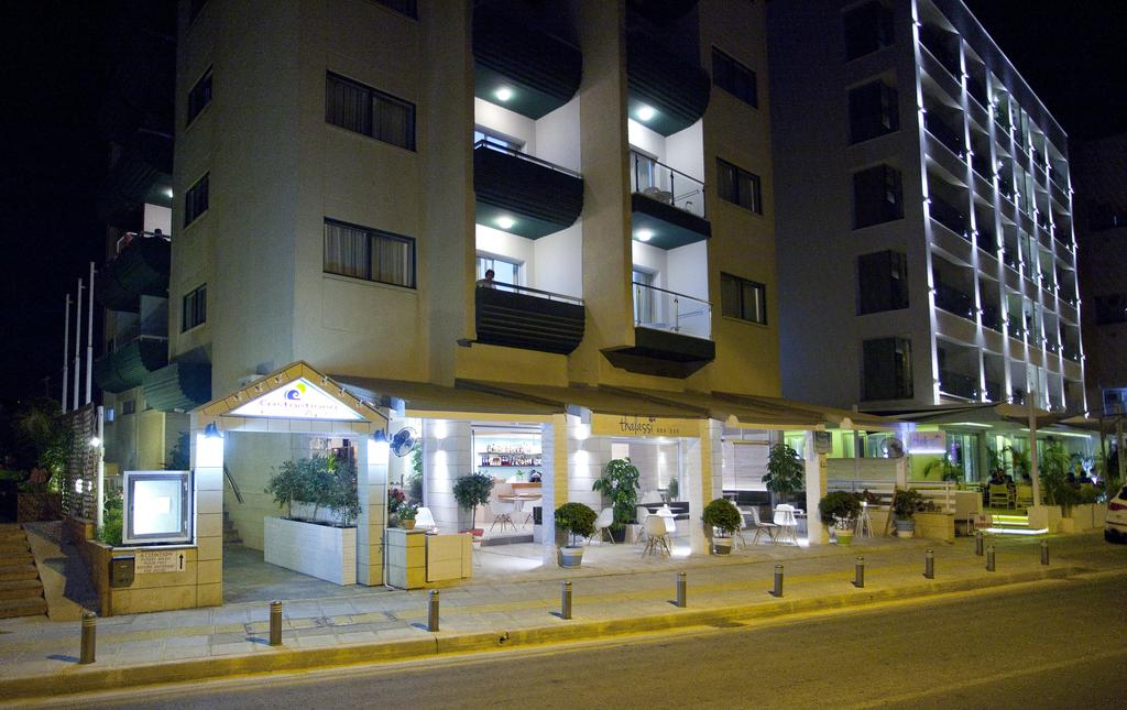 Costantiana Beach Hotel Apartments 2*, фото 9