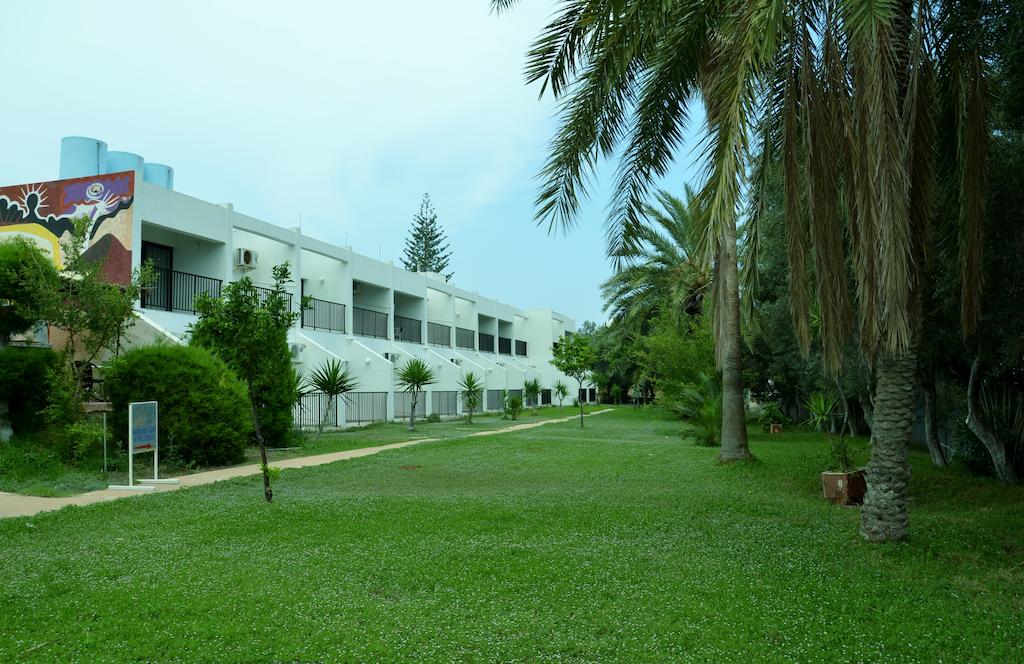 Kkaras Hotel Apartments 2*, фото 13