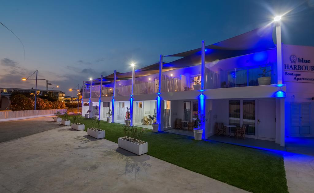 Blue Harbour Boutique Apartments 3*, фото 10