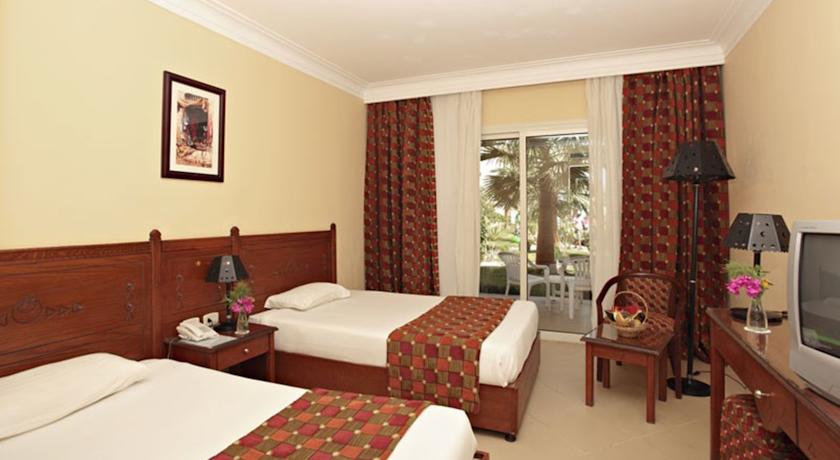 Three Corners Palmyra Resort 4*